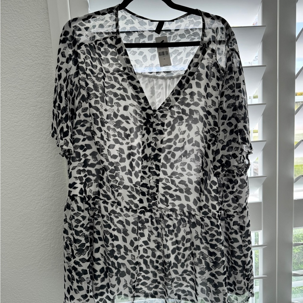 Lane Bryant size 26 blouse BNWT